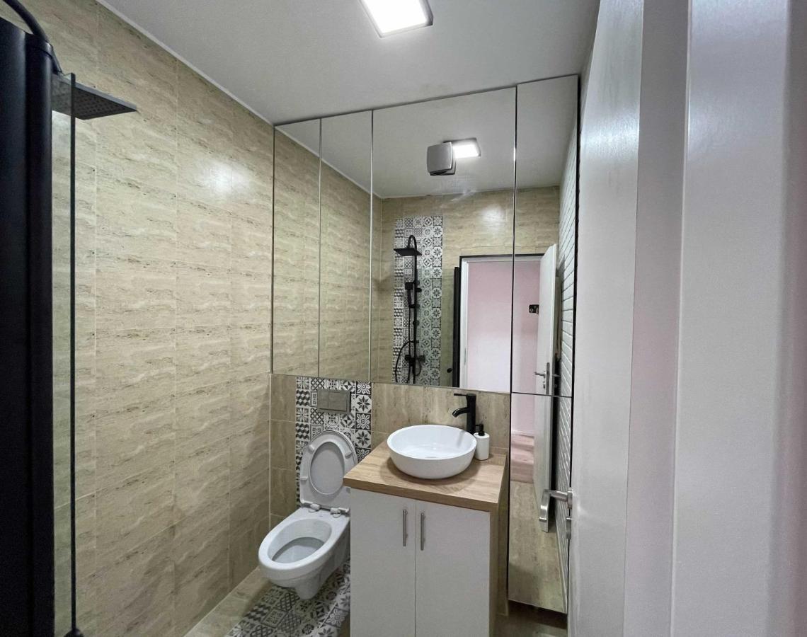 Platinum Luxury Apartment Near Presidential Palace Bukarest Exterior foto